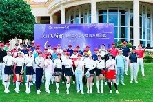 开云官网-巡回赛巅峰对决！岭北烈马队惊险晋级云贵风暴队，高尔夫赛场再起波澜；回归即成焦点